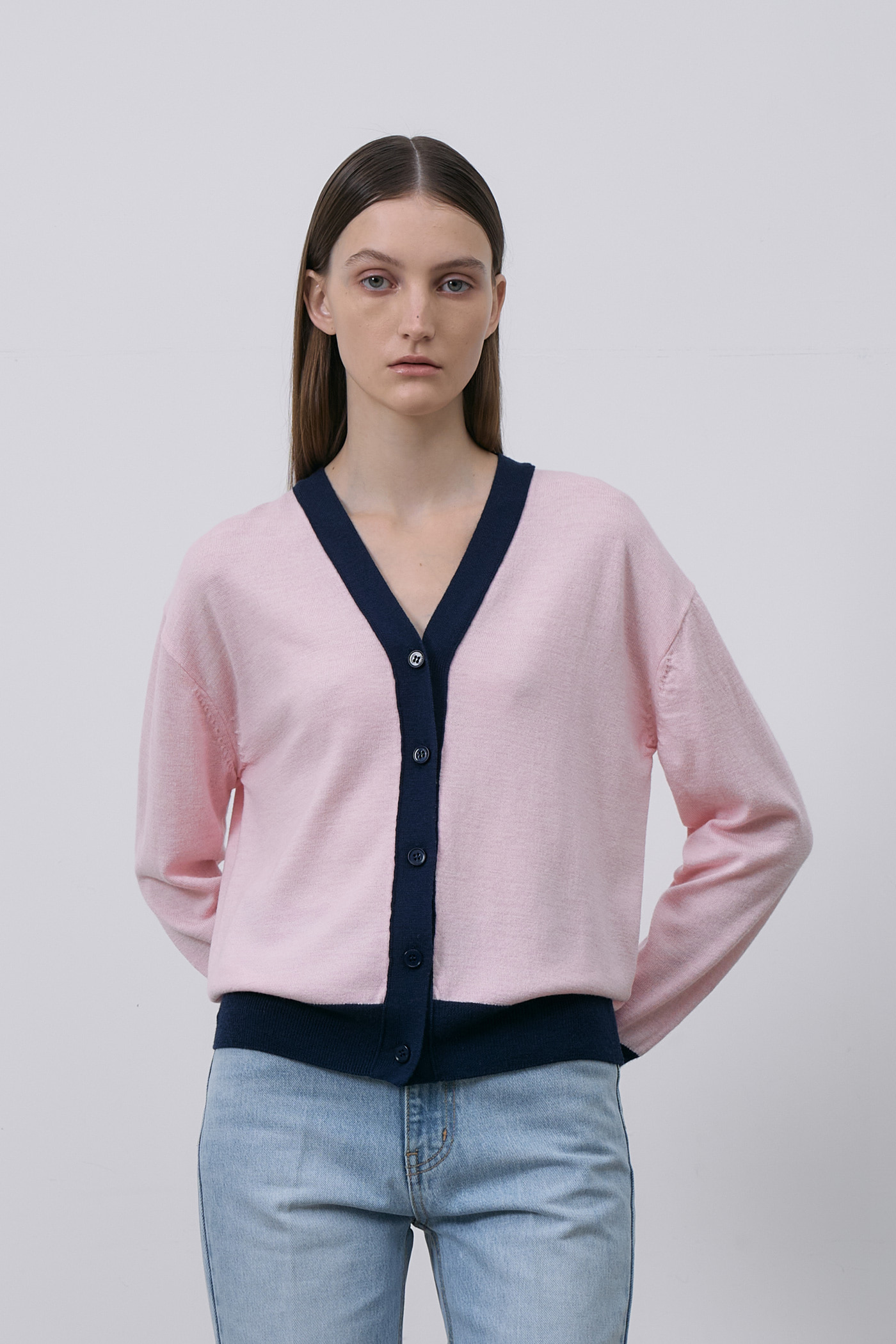 &#039;이다은 착용&#039;Summer wool 100 Cardigan-Pink